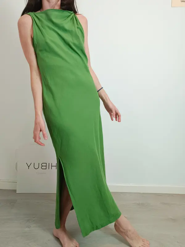 ZARA. Vestido largo verde T.s