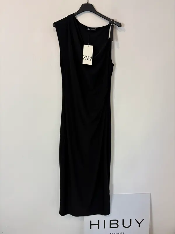 ZARA. Vestido midi elástico hebilla