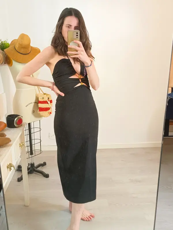 ZARA. Vestido midi negro aperturas. T XS