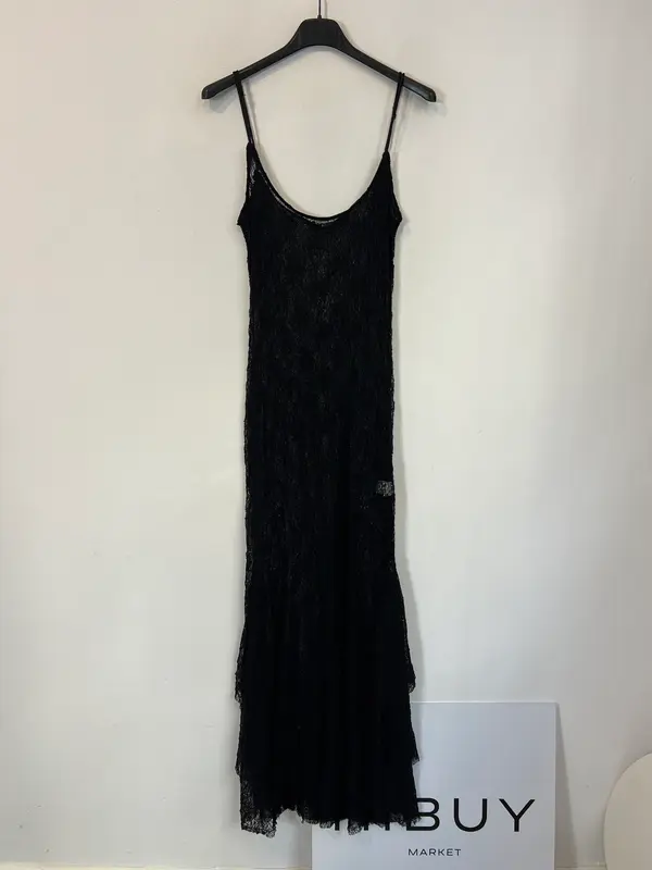 ZARA. Vestido negro encaje