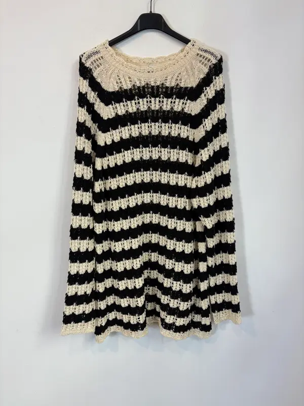 ZARA. Vestido rayas calado. T M